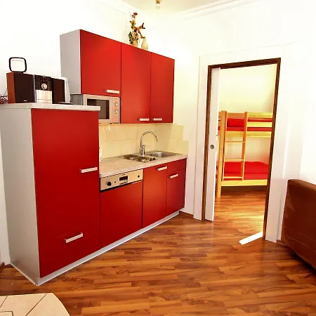 בית נופש Casa Alpina I Und Iii *